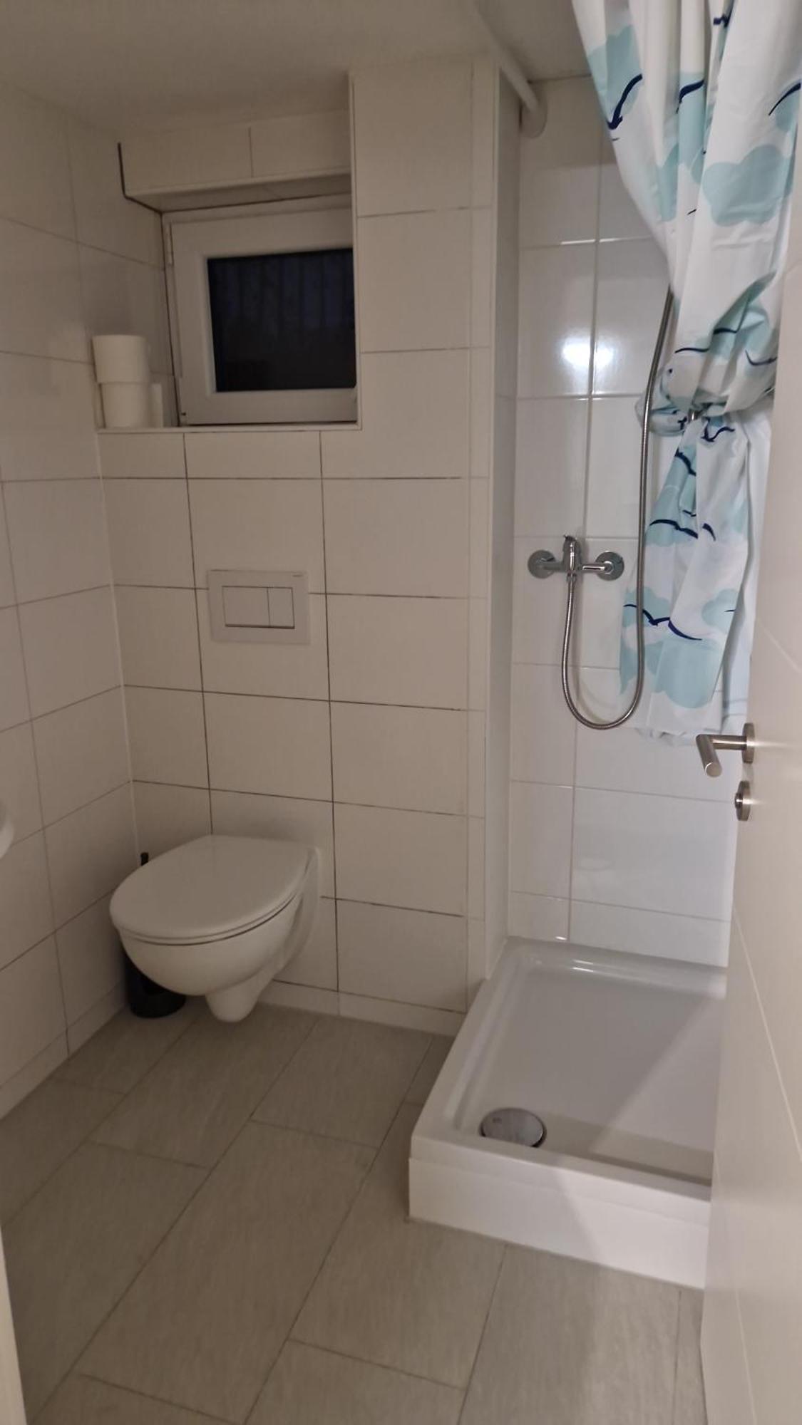 Ferienwohnung Karlsruhe Bagian luar foto